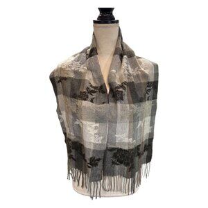 Cashmink V. Fraas Germany  Black White Grey Roses Floral Fringe